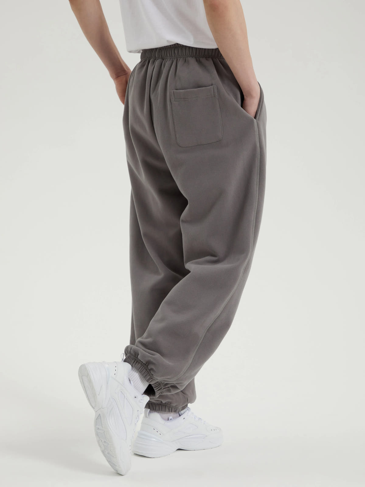 Oversized Fleece-Lined Wide Leg Sweatpants for Men